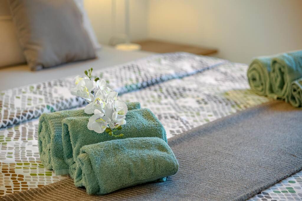 [CLASSY APARTMENT] wifi, parking&STUNNING VIEW! Acquaseria Bagian luar foto